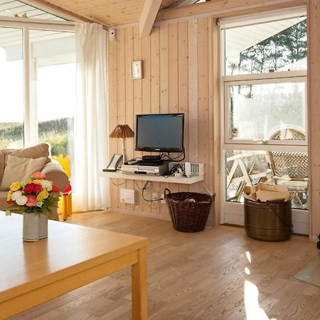 6 Person Holiday Home In Knebel Ørby 外观 照片